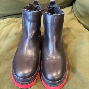 New Cruza Tendencia Chelsea Boots 39